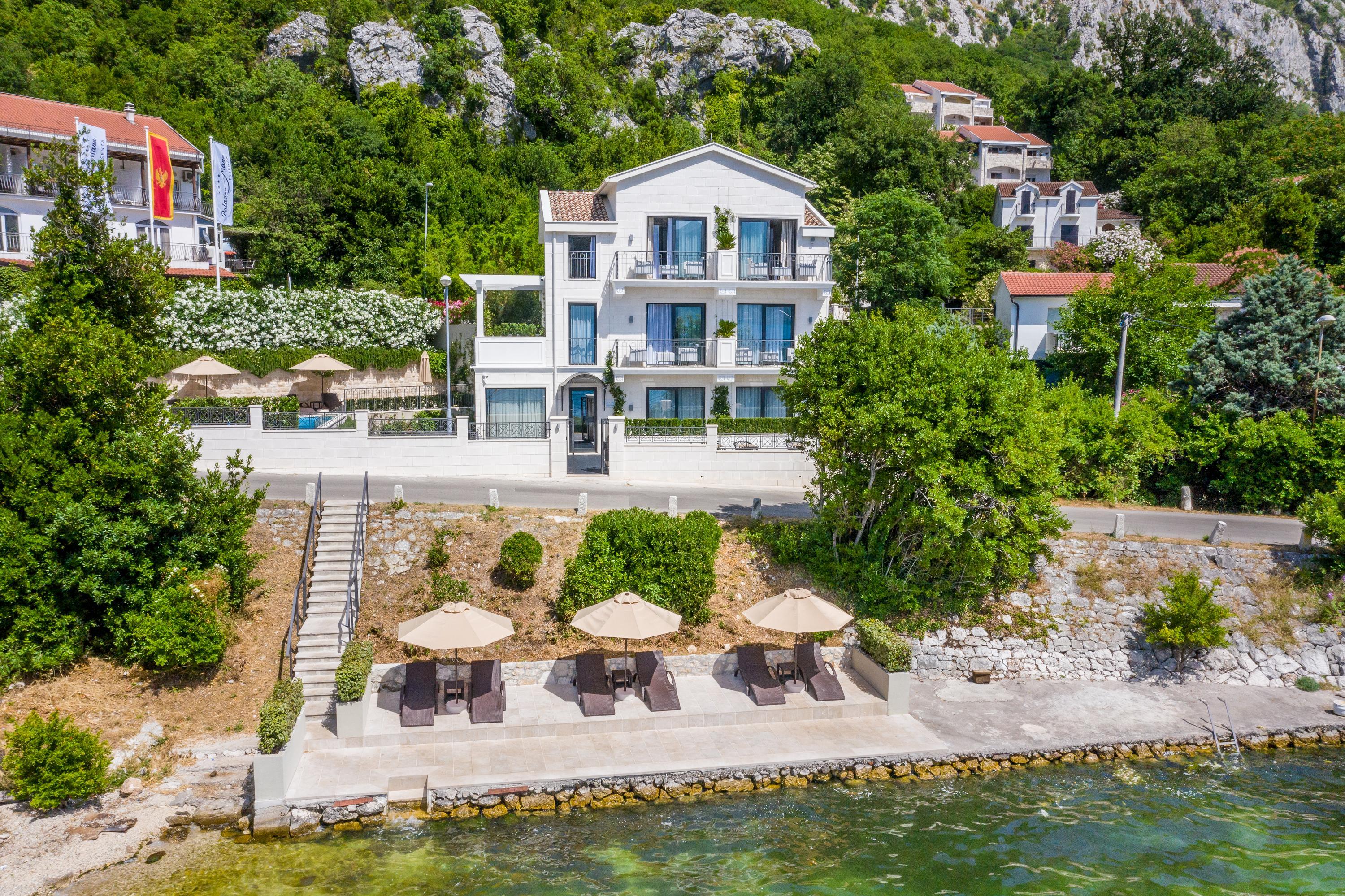 Hotel Casa Del Mare - Essenza Kotor Bagian luar foto